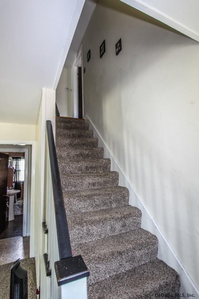 453 County Line Road Guilderland, NY 12306 - Photo 8 of 19 Photo 8