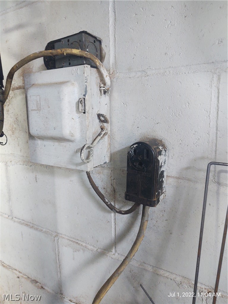 14724 East Pike Road Cambridge, OH 43725 - Photo 18 of 21 Gallery Image 18