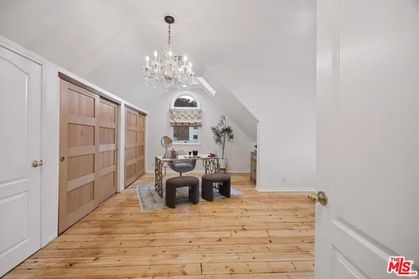 $1,998,000 | 12333 Hillslope Street, Studio City, CA 91604