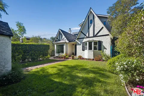 $1,998,000 | 12333 Hillslope Street, Studio City, CA 91604