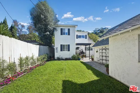$1,998,000 | 12333 Hillslope Street, Studio City, CA 91604