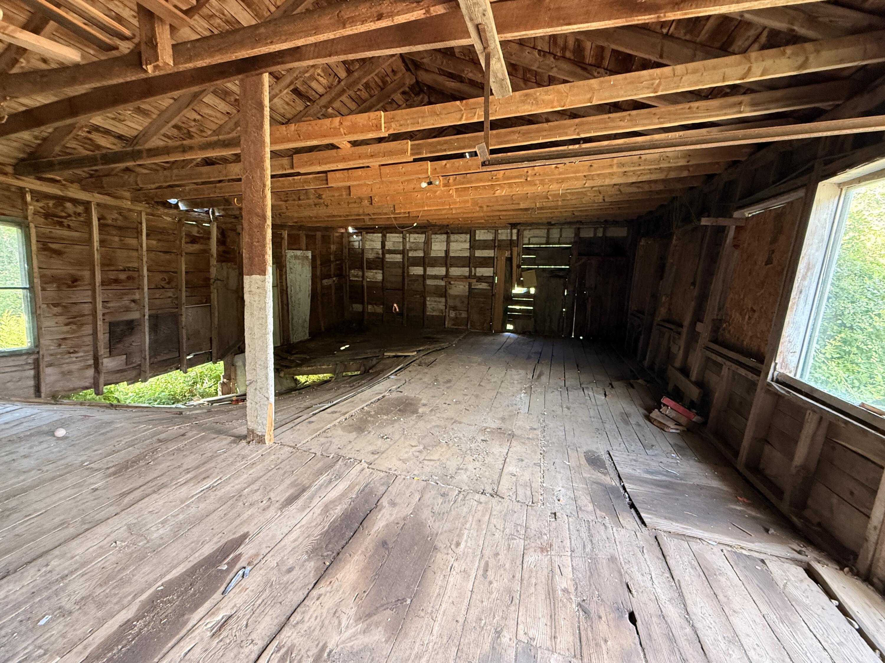 660 Durham Road Brunswick, ME 04011 - Photo 28 of 36 Barn