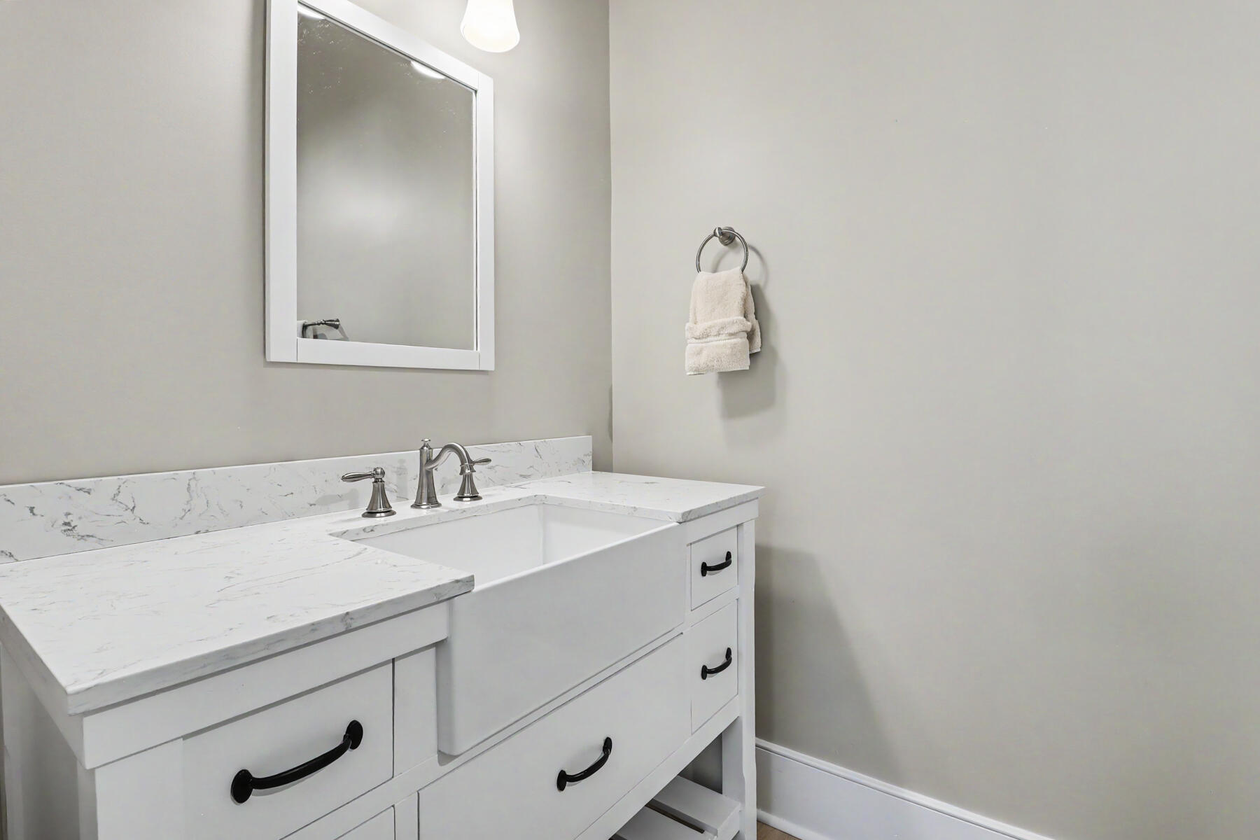 374 Commonwealth Road Mount Pleasant, SC 29466 - Photo 27 of 43