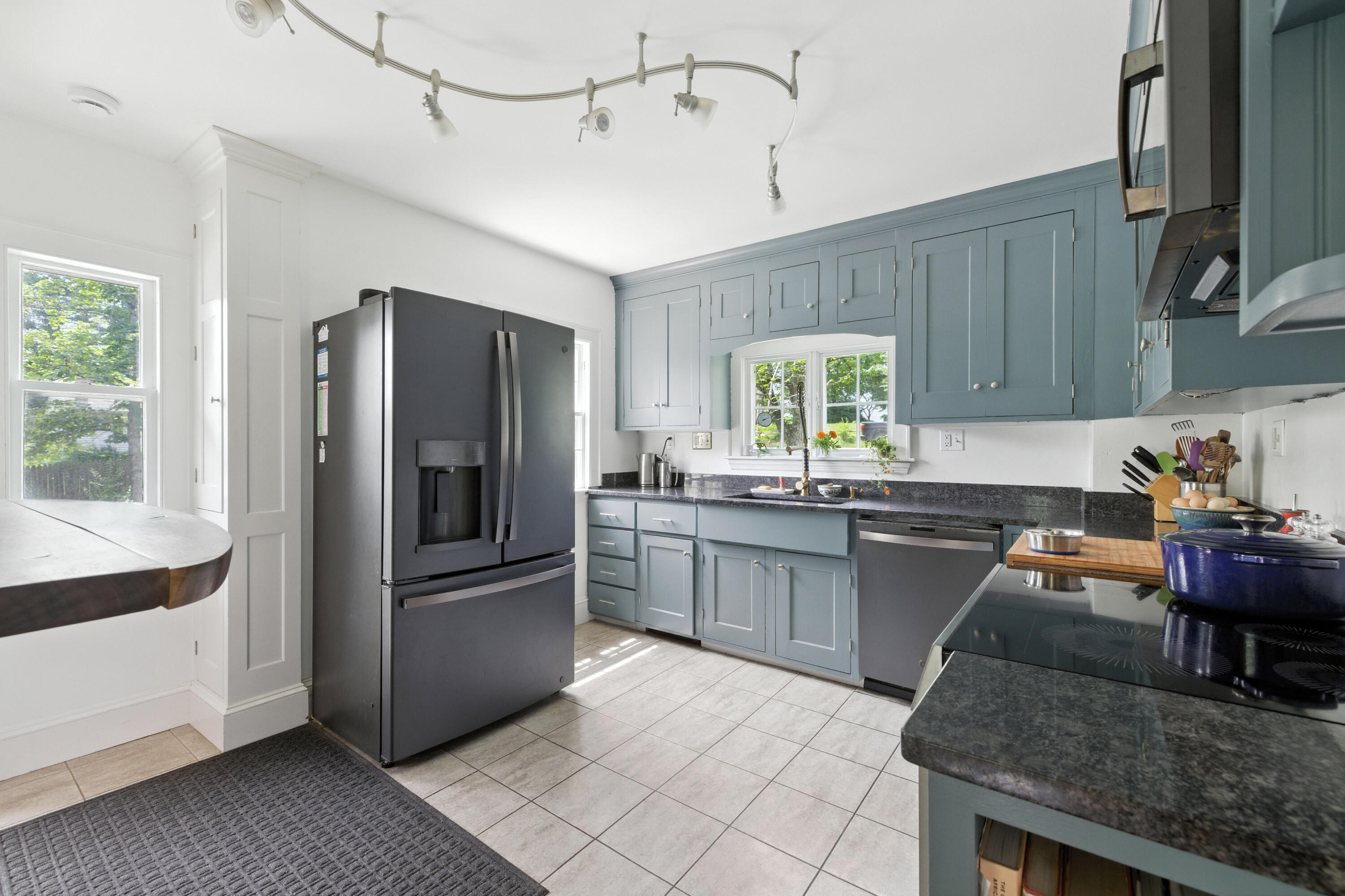 137 Middle Road Cumberland, ME 04021 - Photo 15 of 50 3G0A0468