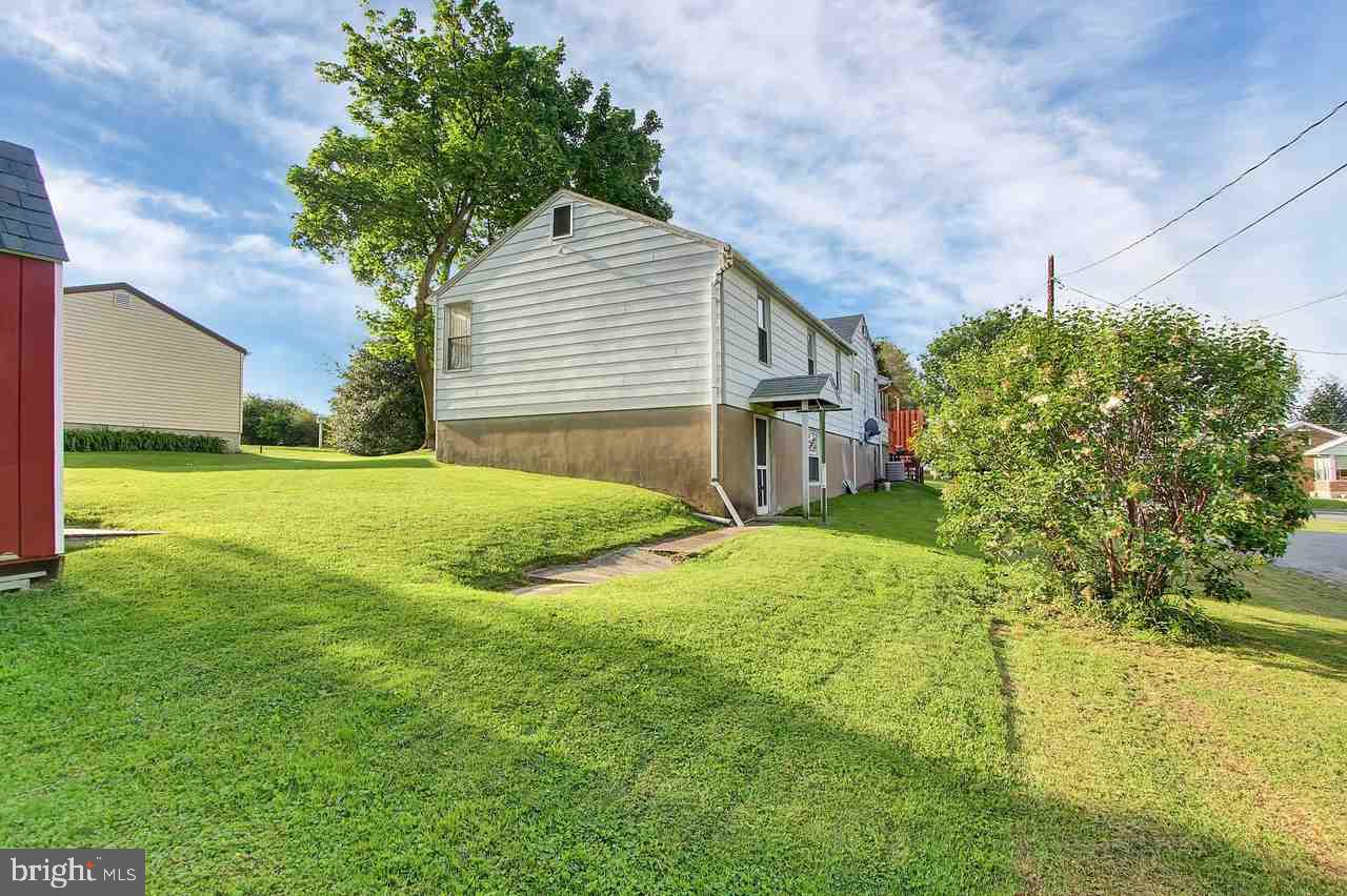 2380 Sunset Road York, PA 17406 - Photo 16 of 22 Gallery Image 16