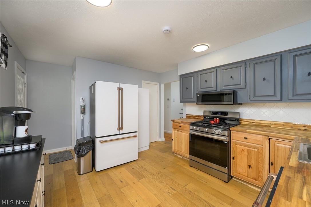 3072 Tallmadge Road Kent, OH 44240 - Photo 18 of 33