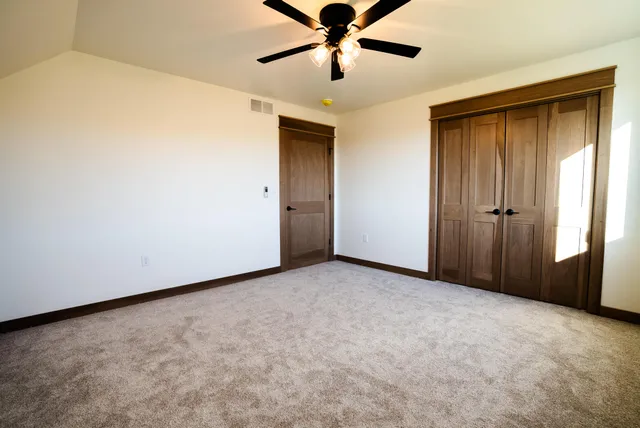 $689,900 | W4051 Twin Creeks Road, La Crosse, WI 54601