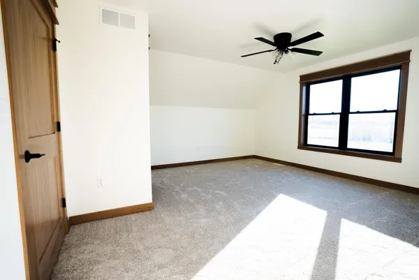 $675,000 | W4051 Twin Creeks Road, La Crosse, WI 54601