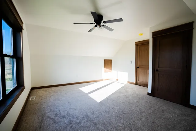 $689,900 | W4051 Twin Creeks Road, La Crosse, WI 54601