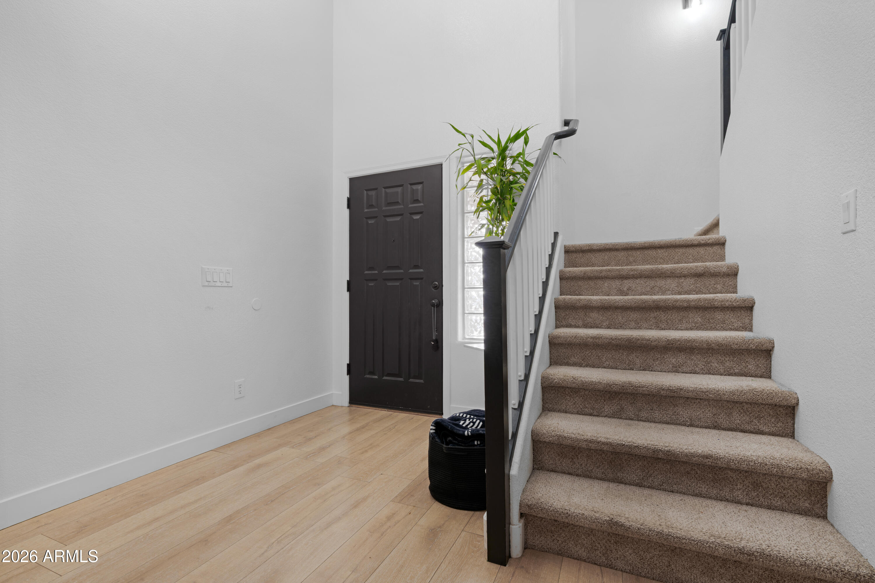 1810 East Milky Way Gilbert, AZ 85295 - Photo 18 of 46 a view of entryway