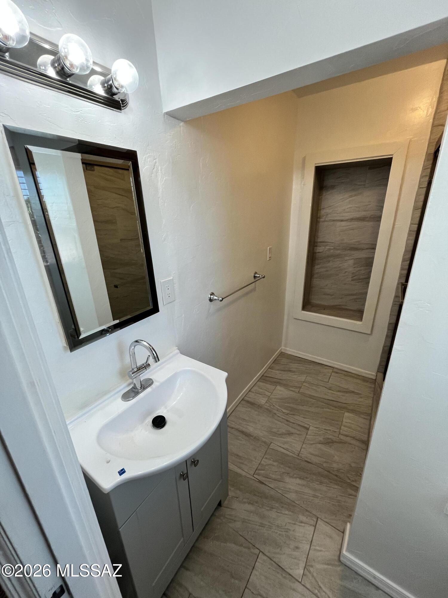 2220 East Grant Road, Unit A Tucson, AZ 85719 - Photo 10 of 23