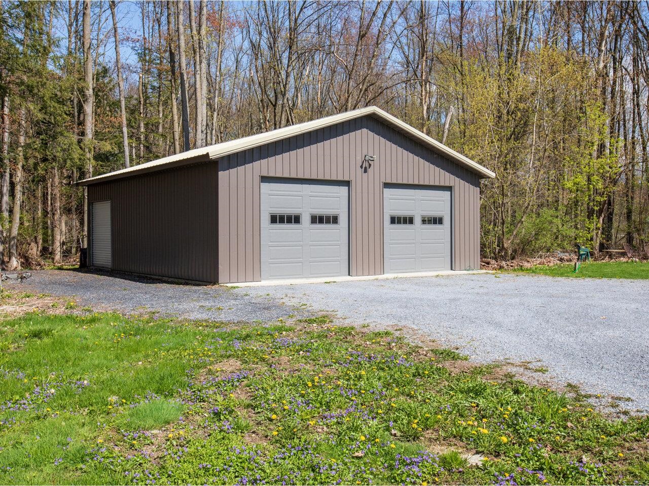 2114 Greenbush Road Ferrisburgh, VT 05473 - Photo 3 of 40 Gallery Image 3