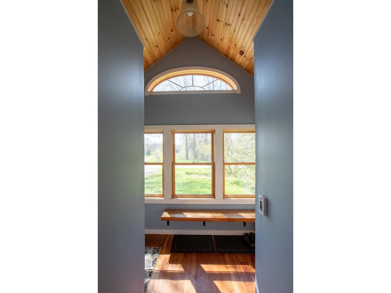 2114 Greenbush Road Ferrisburgh, VT 05473 - Photo 5 of 40 Gallery Image 5