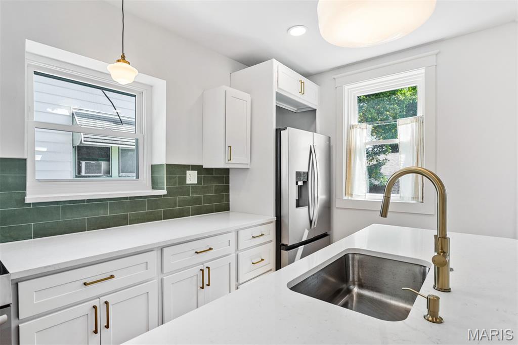 306 Union Road St. Louis, MO 63123 - Photo 8 of 24 Gallery Image 8