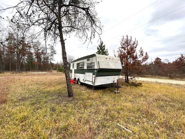 $41,000 | 2442 East 38th Street, Idlewild, MI 49642