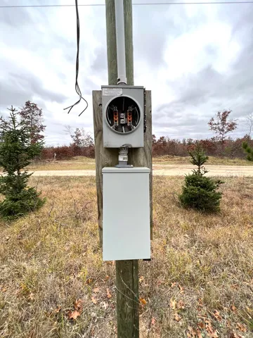 $41,000 | 2442 East 38th Street, Idlewild, MI 49642