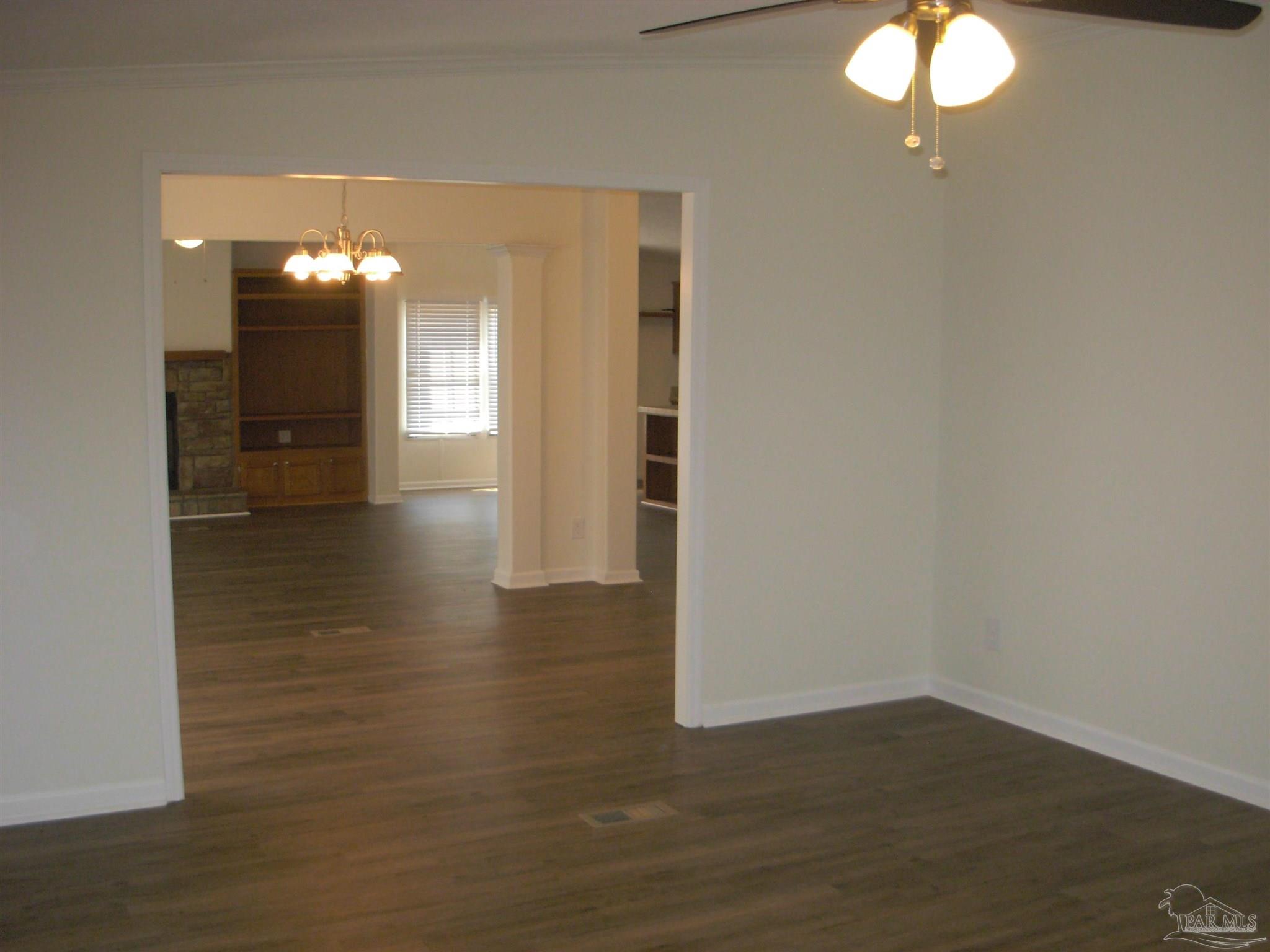8288 Parker Road Milton, FL 32570 - Photo 4 of 40 Gallery Image 4