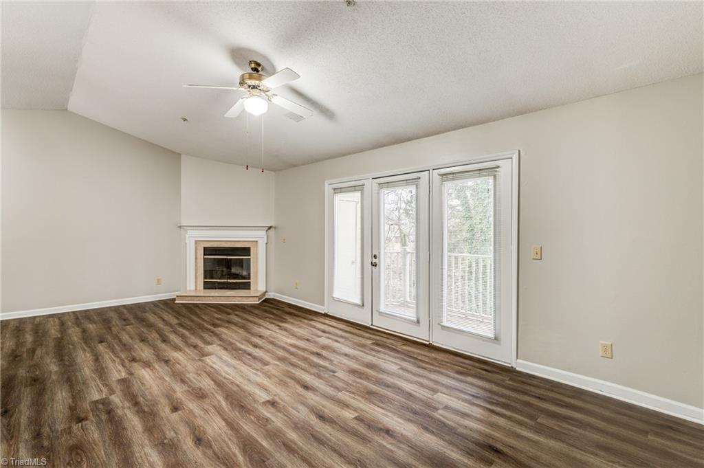 5934 West Friendly Avenue, Unit K Greensboro, NC 27410 - Photo 12 of 23