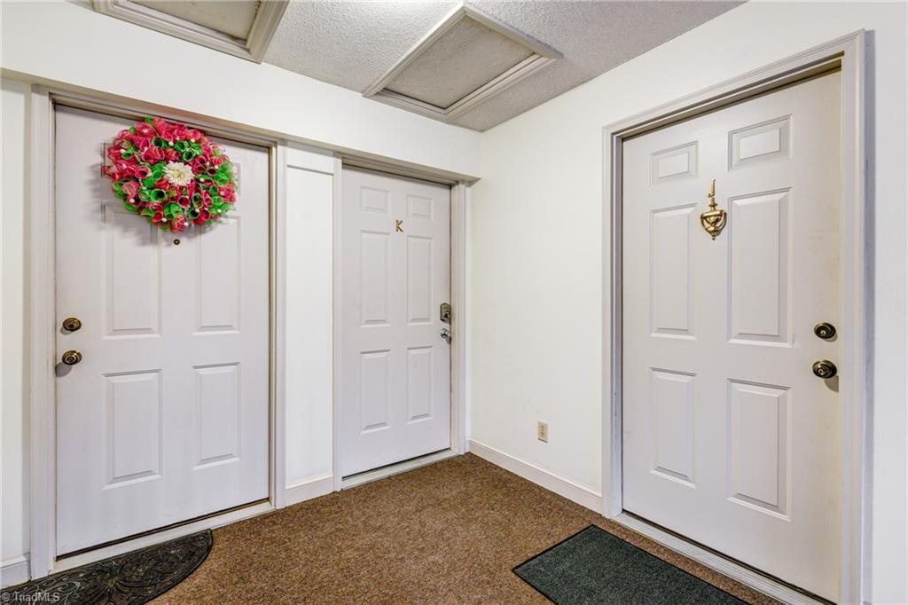 5934 West Friendly Avenue, Unit K Greensboro, NC 27410 - Photo 4 of 23