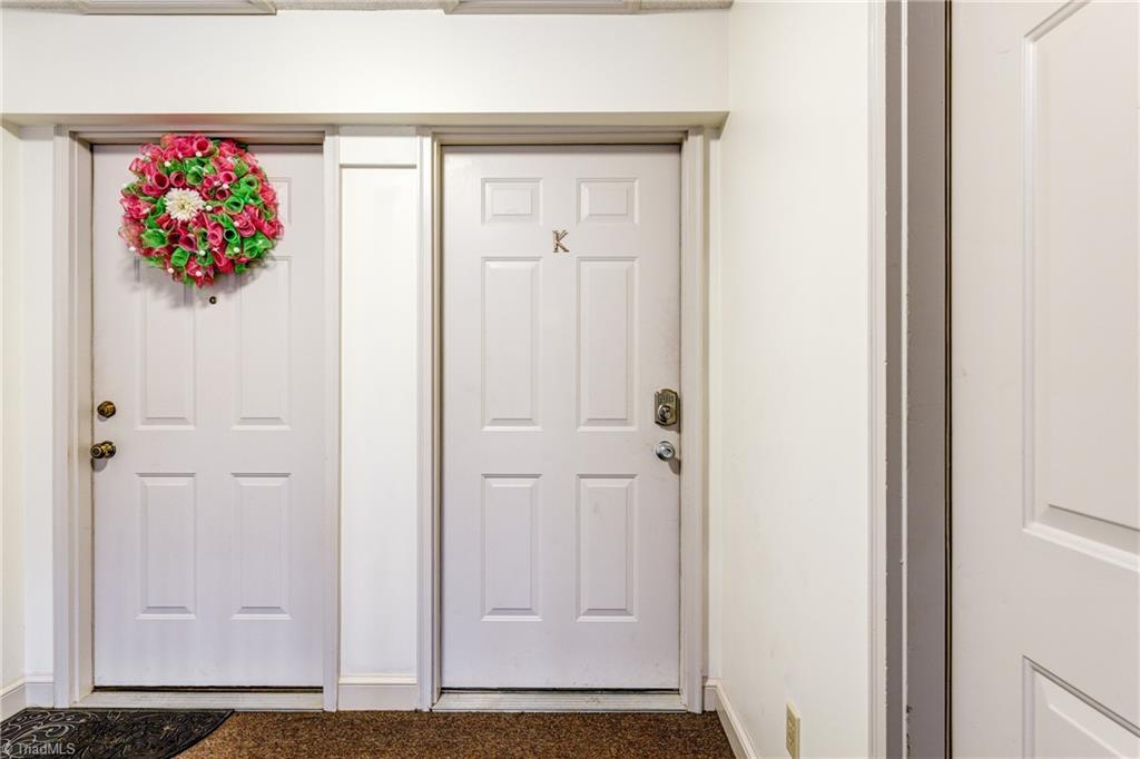 5934 West Friendly Avenue, Unit K Greensboro, NC 27410 - Photo 5 of 23