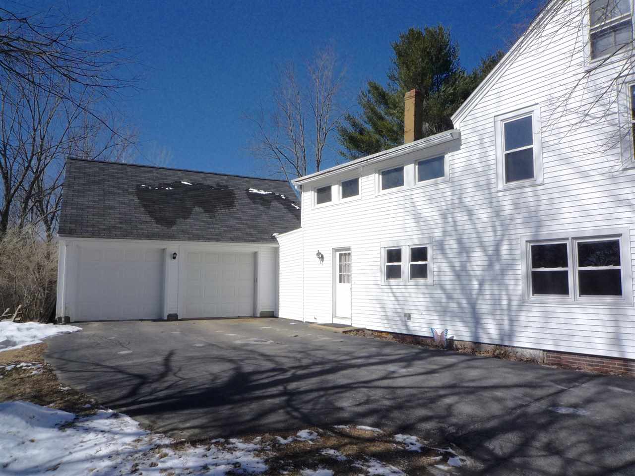 235 Clement Road Rollinsford, NH 03869 - Photo 4 of 24 Gallery Image 4