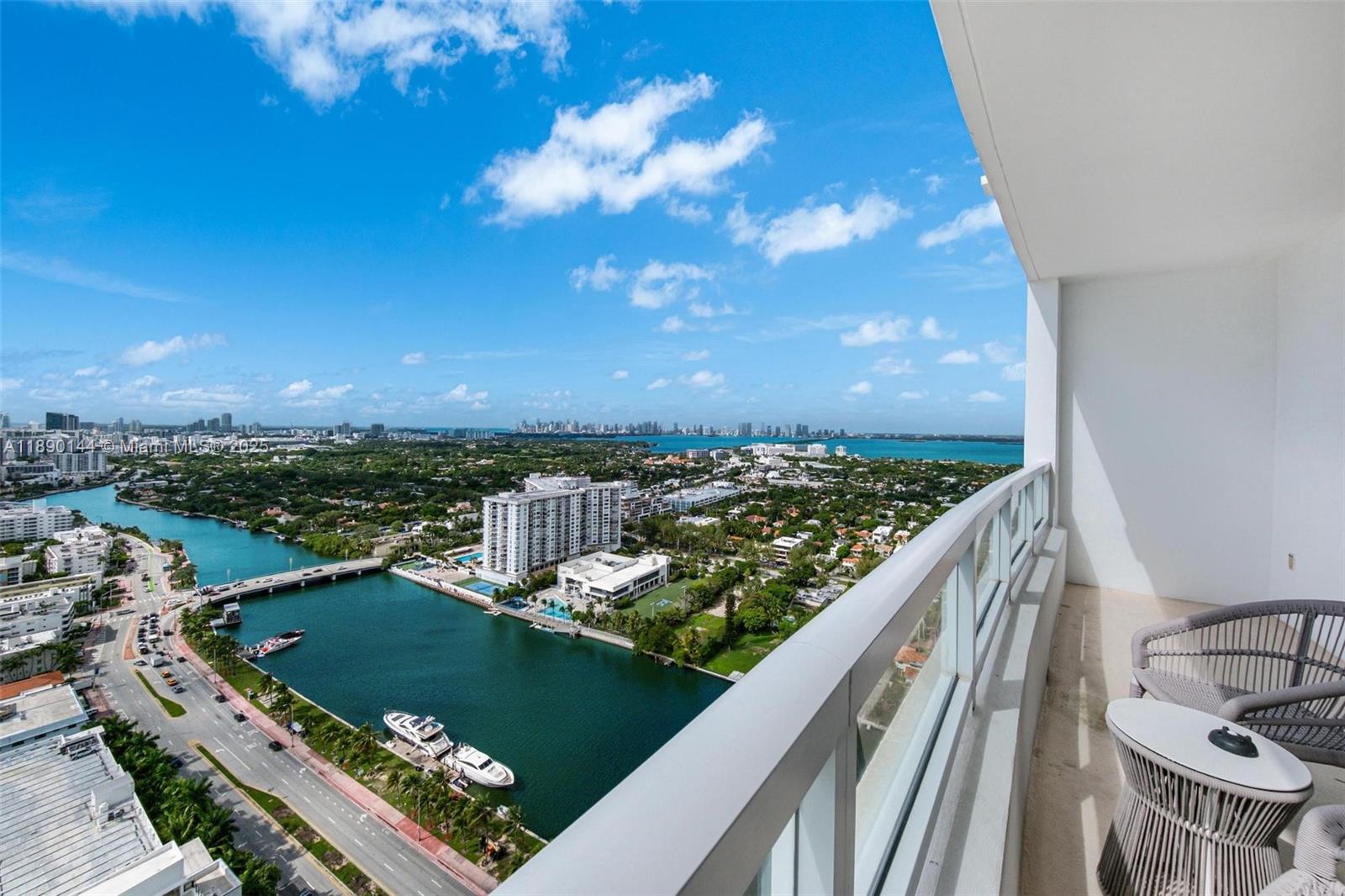 4401 Collins Avenue, Unit 3312 Miami Beach, FL 33140 - Photo 20 of 25