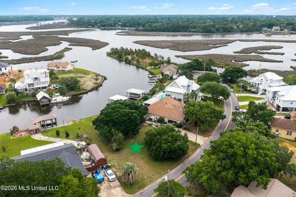 $128,500 | Undisclosed Address, Ocean Springs, MS 39564
