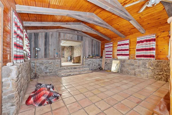 a view of entrance front of the house