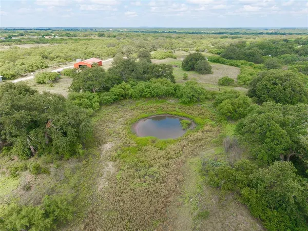 $459,995 | 601 Country Oaks Lane, Brownwood, TX 76801