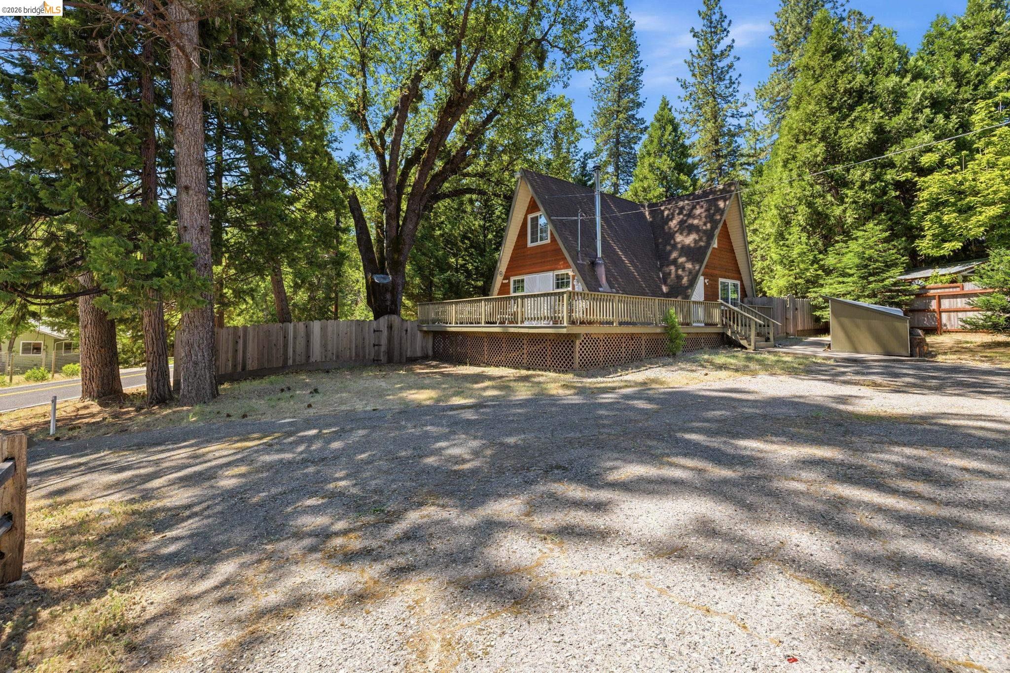 22502 Longeway Road Sonora, CA 95370 - Photo 28 of 34