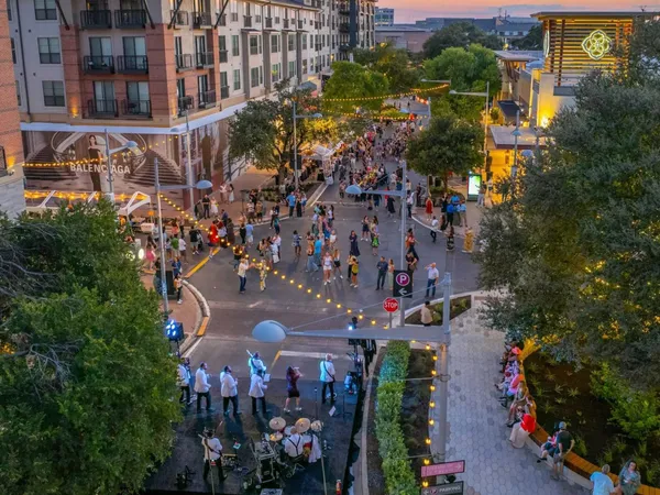 $1,495 | 1411 Gracy Farms Lane, Unit 16, Austin, TX 78758