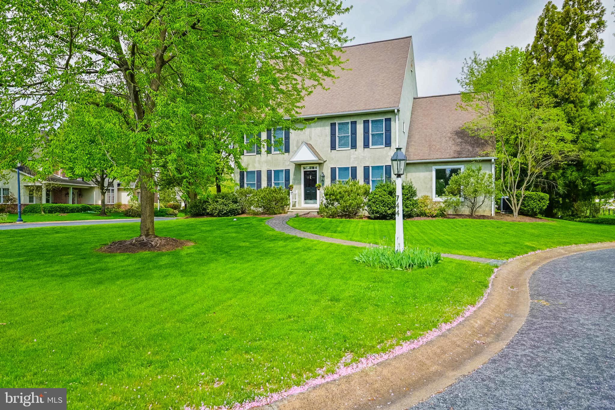 744 Goose Neck Drive Lititz, PA 17543 - Photo 2 of 56