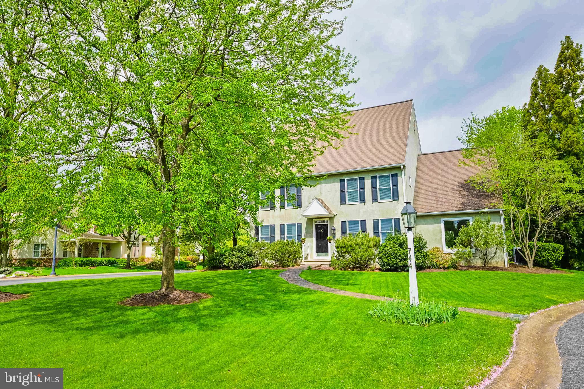 744 Goose Neck Drive Lititz, PA 17543 - Photo 3 of 56