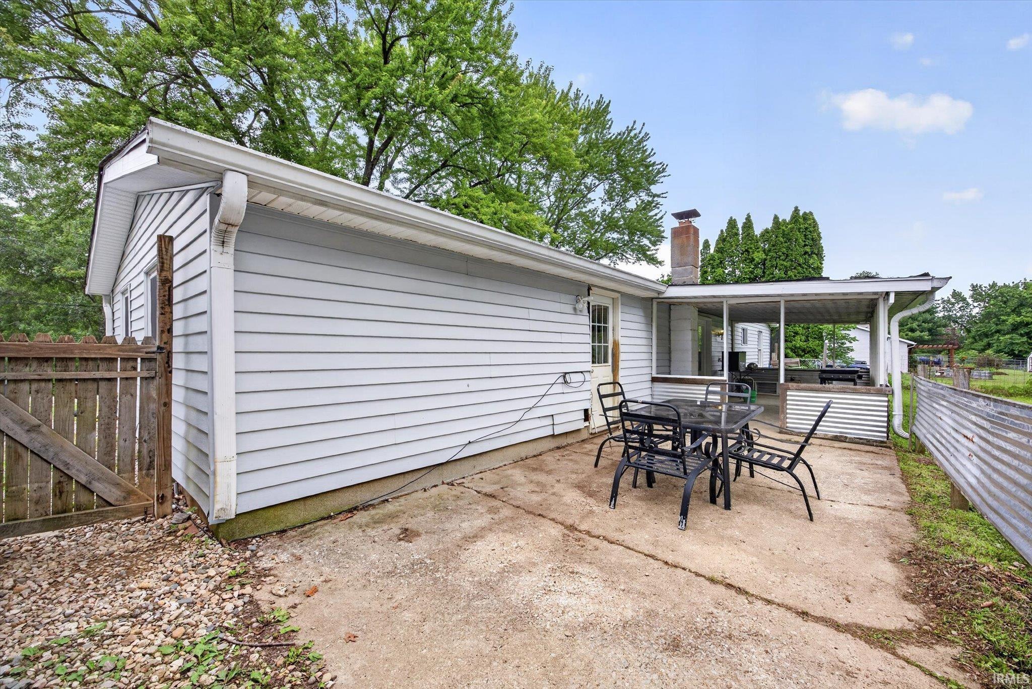 4013 East Boltinghouse Road Bloomington, IN 47408 - Photo 23 of 32