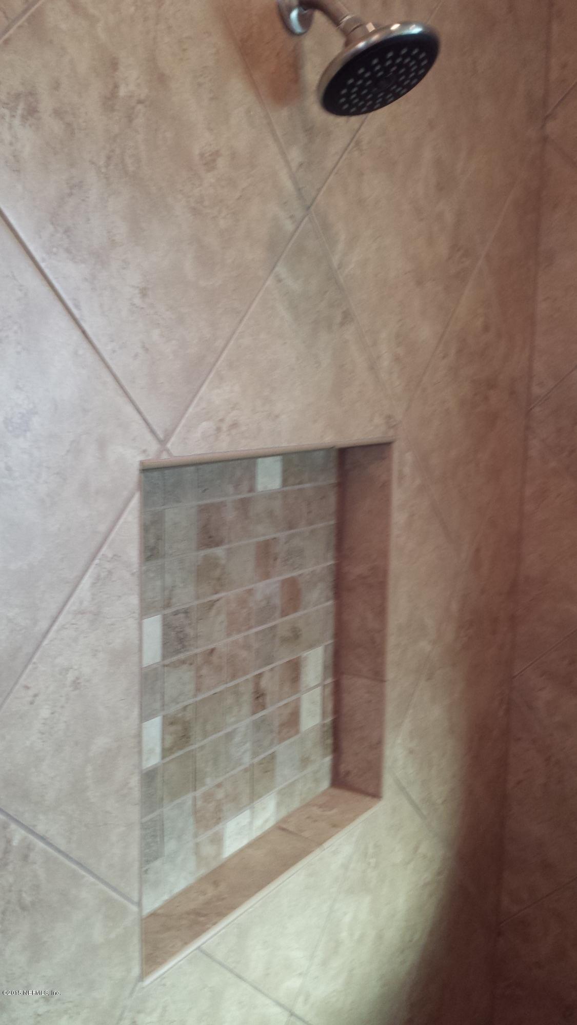 1838 Sugar Maple Road Fleming Island, FL 32003 - Photo 8 of 15 Master Shower Niche sample