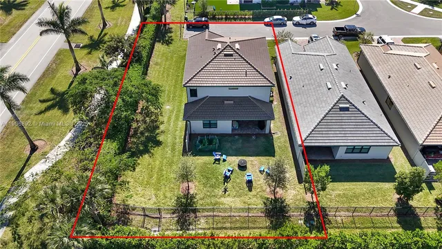 $750,000 | 8605 Patron Lane, Lake Worth, FL 33467