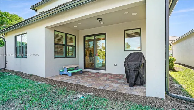 $750,000 | 8605 Patron Lane, Lake Worth, FL 33467