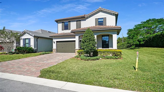$750,000 | 8605 Patron Lane, Lake Worth, FL 33467