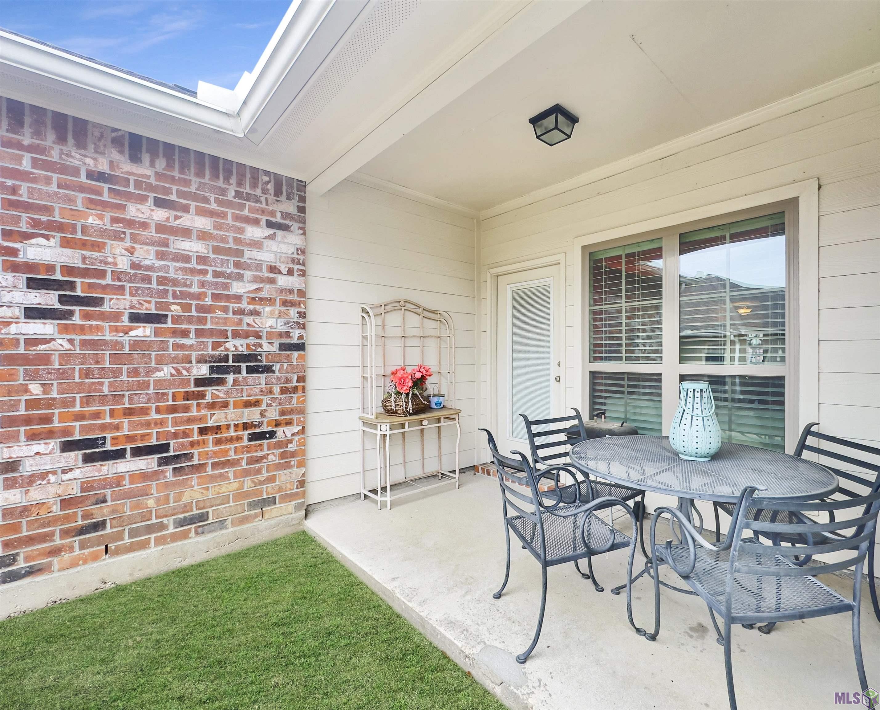 11563 Cottagecreek Road, Unit 8A Baton Rouge, LA 70816 - Photo 3 of 14