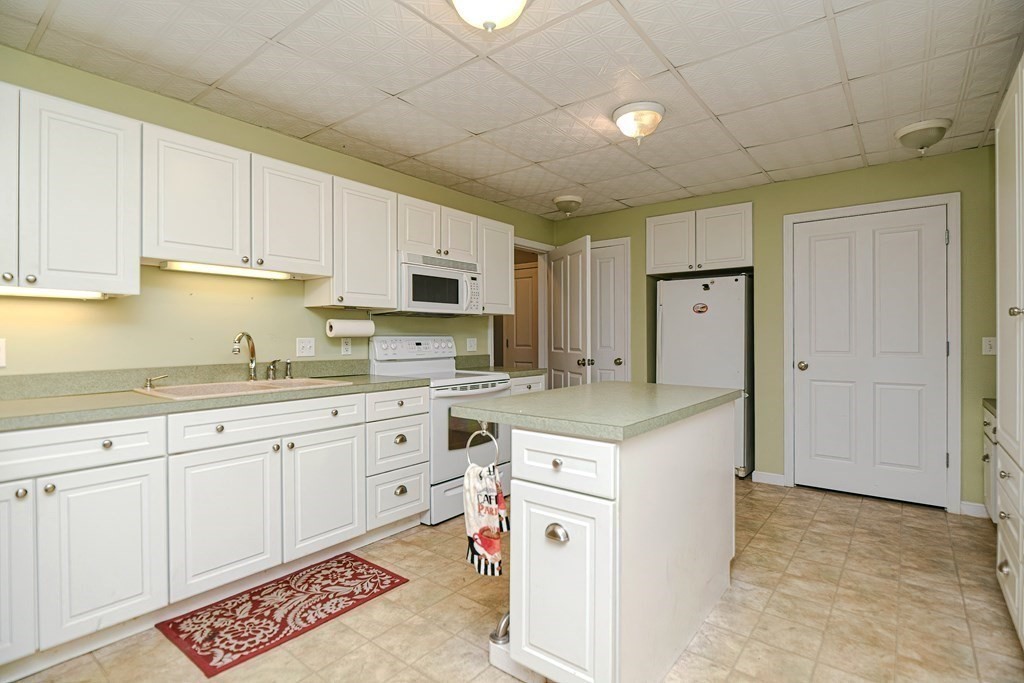44 Green Road North Brookfield, MA 01535 - Photo 24 of 42 Gallery Image 24