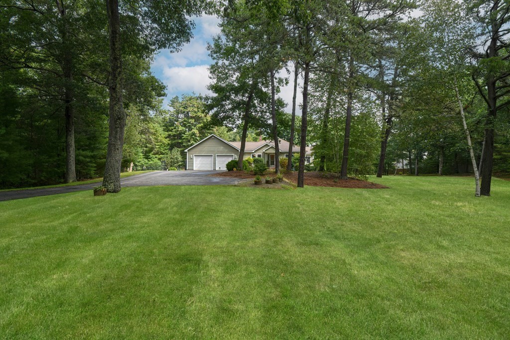 44 Green Road North Brookfield, MA 01535 - Photo 4 of 42 Gallery Image 4