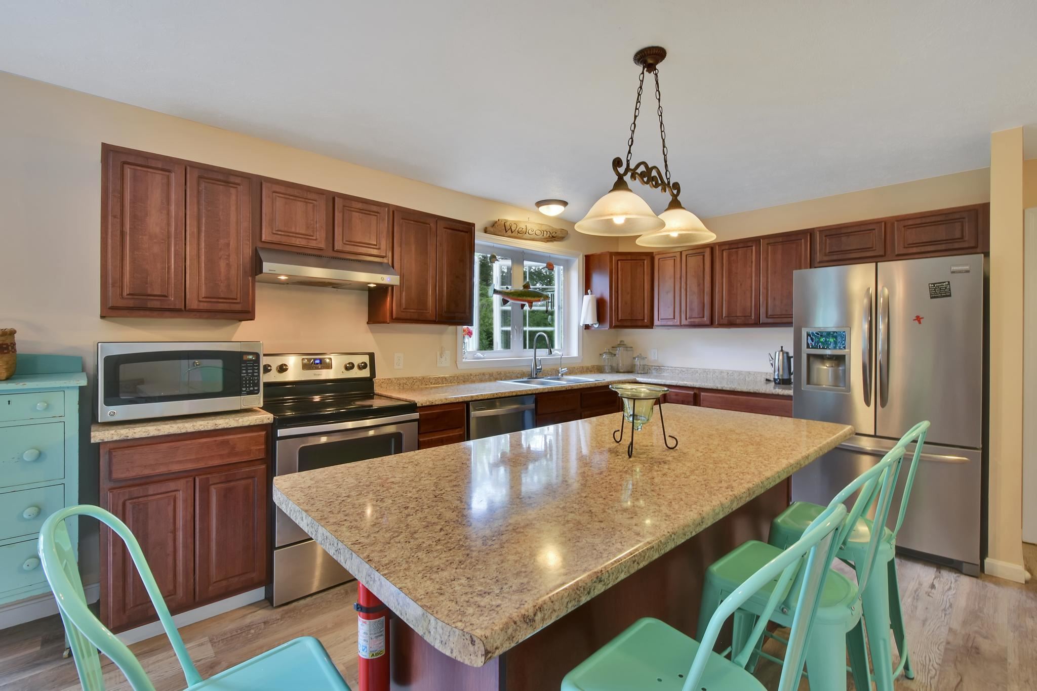 281 Trophy Lane Sheldon, VT 05483 - Photo 7 of 34 Gallery Image 7