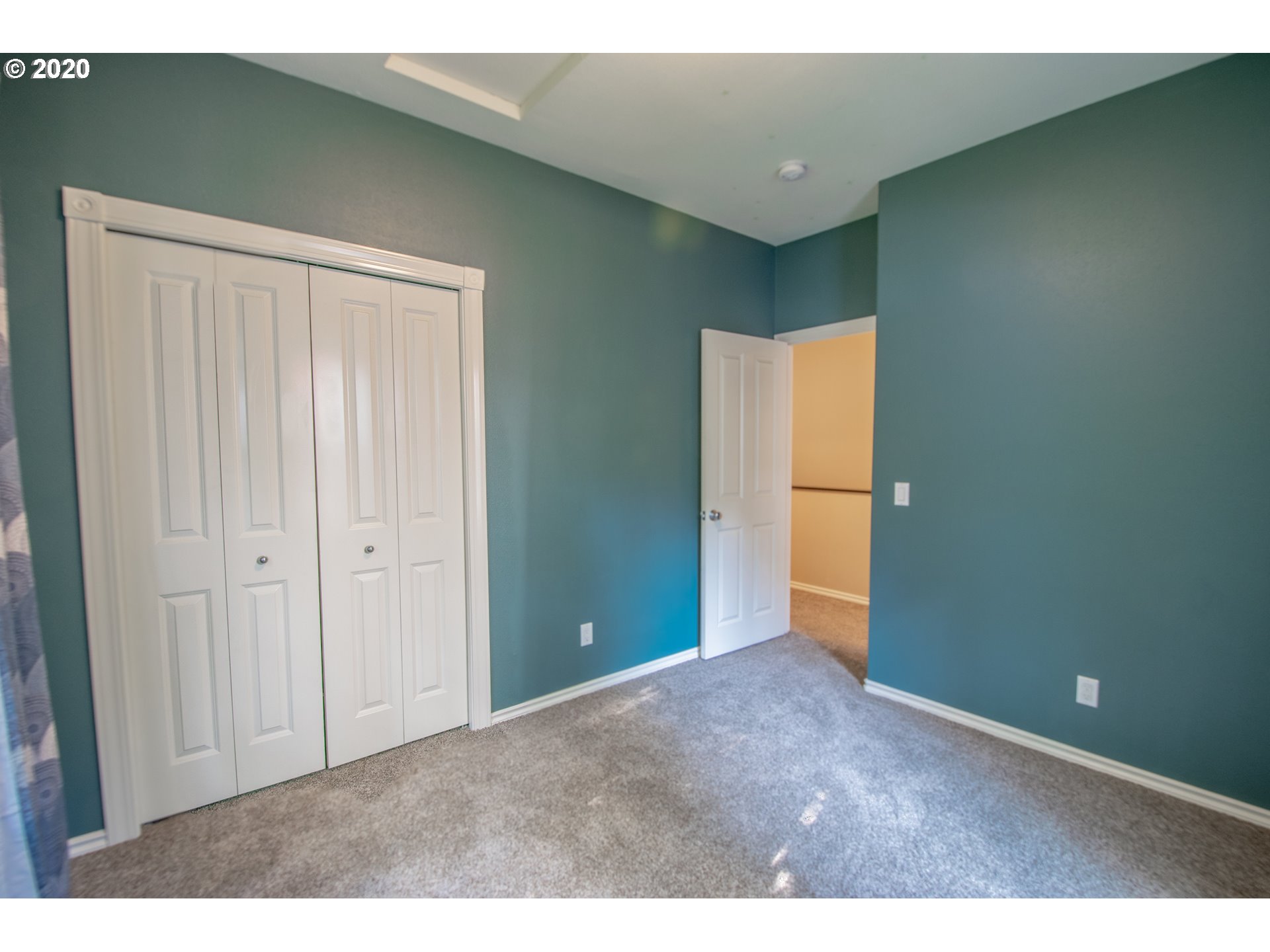 752 South 73rd Street Springfield, OR 97478 - Photo 23 of 30