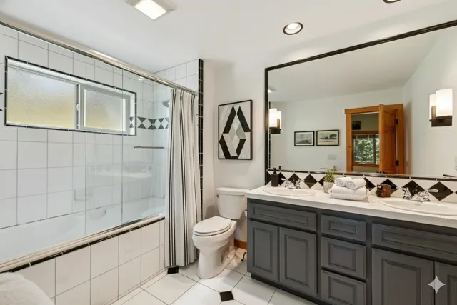 $1,850,000 | 12391 Stockholm Way, Truckee, CA 96161