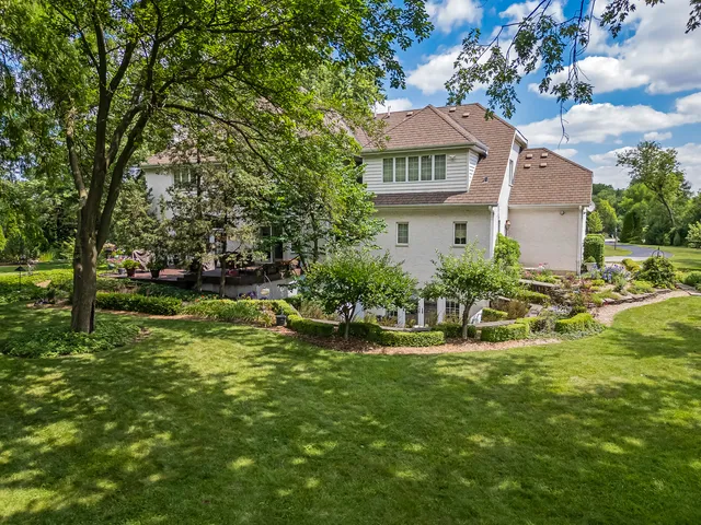 $1,499,000 | 540 Ridgemoor Drive, Willowbrook, IL 60527