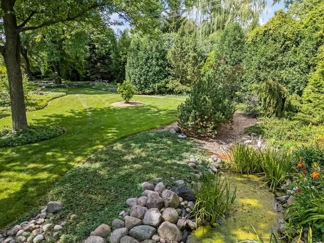 $1,499,000 | 540 Ridgemoor Drive, Willowbrook, IL 60527