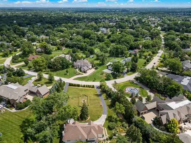 $1,499,000 | 540 Ridgemoor Drive, Willowbrook, IL 60527