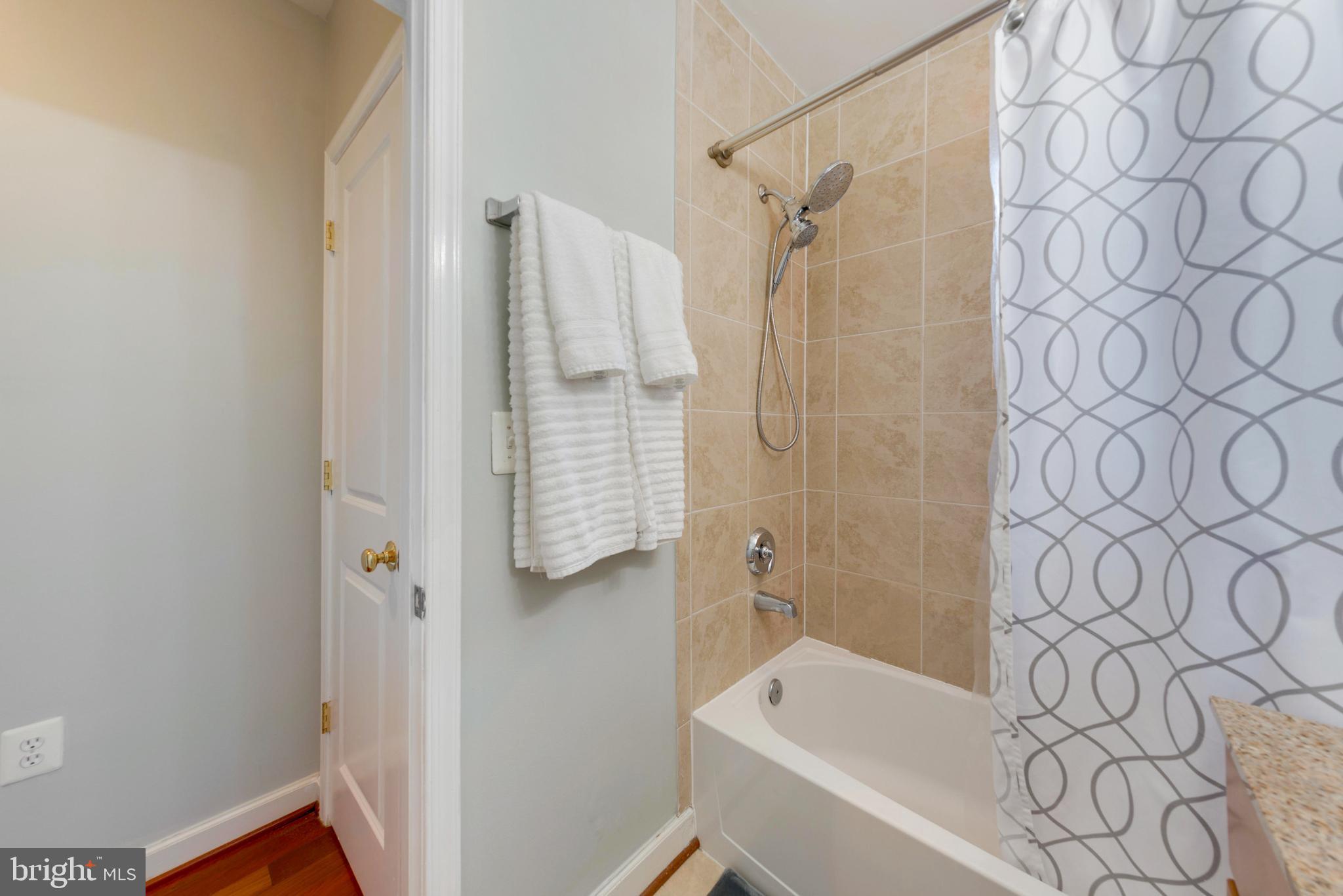 5405 9th Street Northwest, Unit 107 Washington, DC 20011 - Photo 23 of 39