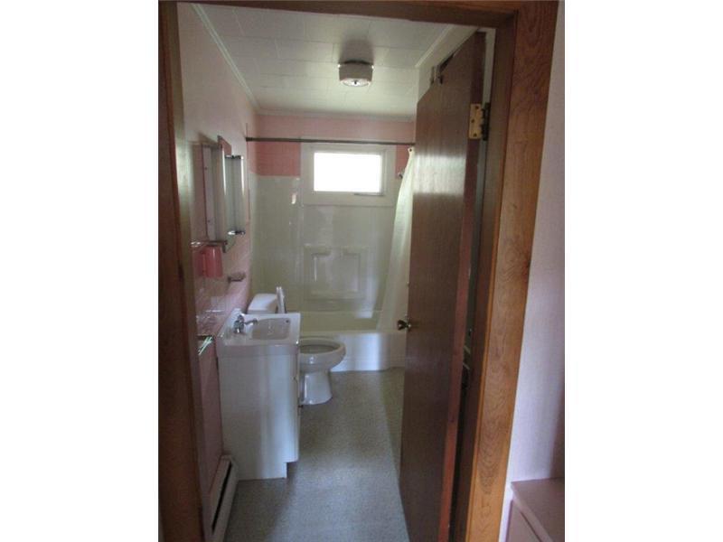 54 Balsam Road Dedham, ME 04429 - Photo 11 of 18 Bathroom.