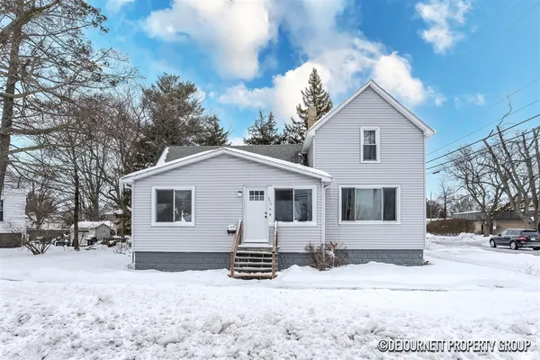 $357,000 | 710 Verhoeks Street, Grand Haven, MI 49417